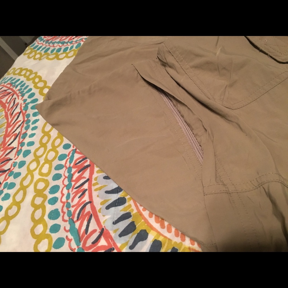 Royal Robbins convertible hiking pants! - Picture 5 of 8